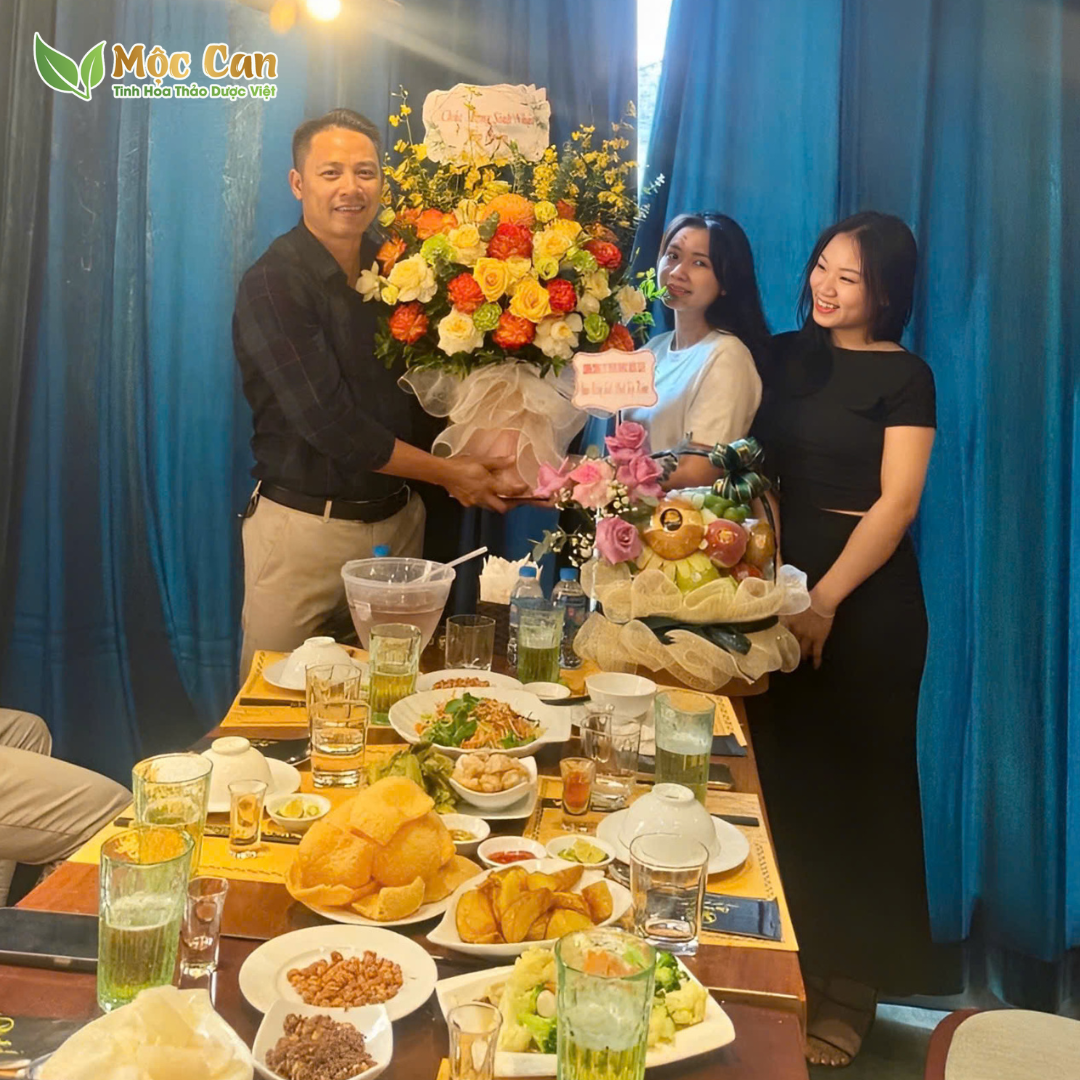CHÚC MỪNG SINH NHẬT SẾP HOÀN - THUYỀN TRƯỜNG CỦA MỘC CAN 4